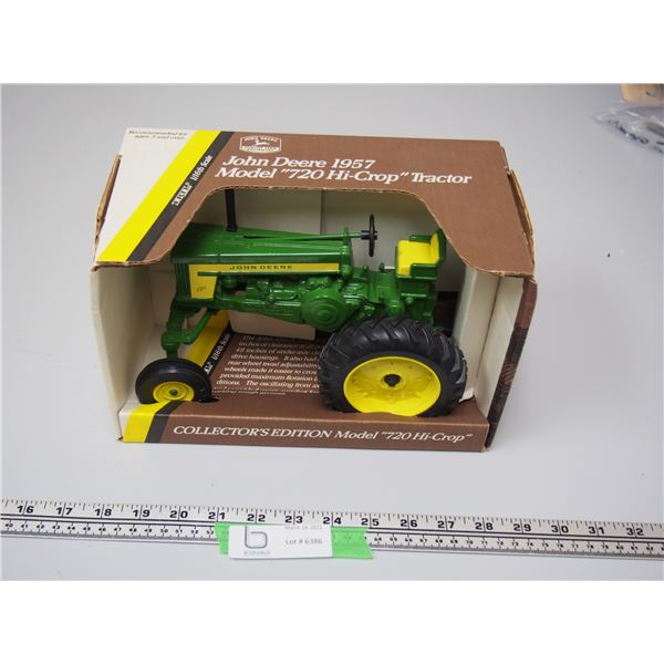 JD 1957 720 HI-CROP NIB 1/16 SCALE