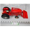 Image 3 : CASE 1H 460 TRACTOR AND LOADER NIB 1/16 SCALE