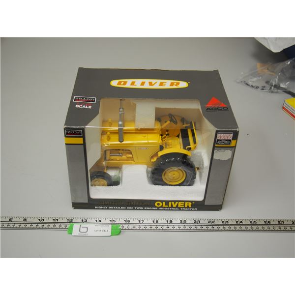 OLIVER YELLOW 880 TWIM ENGINE INDUSTIRAL NIB 1/16