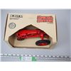 Image 2 : FARMALL F-20 SPECIAL EDITION NIB 1/16 SCALE