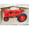 Image 3 : FARMALL F-20 SPECIAL EDITION NIB 1/16 SCALE