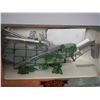 Image 4 : JD 28X46 THRESHER (PARTS IN ENVELOPE) NIB 1/28 SCALE