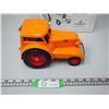 Image 3 : MM COMFORT TRACTOR NIB 1/16 SCALE