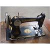 Image 6 : Vintage Singer Sewing Machine in Cabinet on Casters
