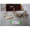 Image 5 : Vintage Singer Sewing Machine Accessories in Patented 1889 Feb 19 Wooden Box