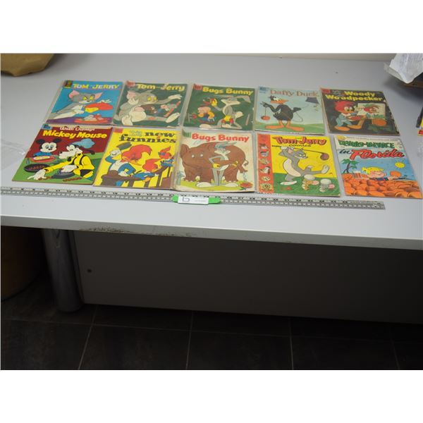 Dell and Other Comics 10, 20 and 35C (10)