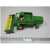 Image 1 : John Deere 6600 Combine (No Auger) 13" L