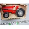Image 3 : ERTL International Row Crop Tractor 1/16 Scale N.I.B