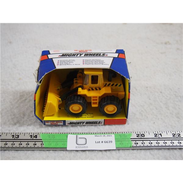 Die Cast Metal Mighty Wheels N.I.B 4.75" L