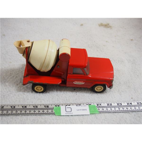 Tonka Cement Truck 9" L