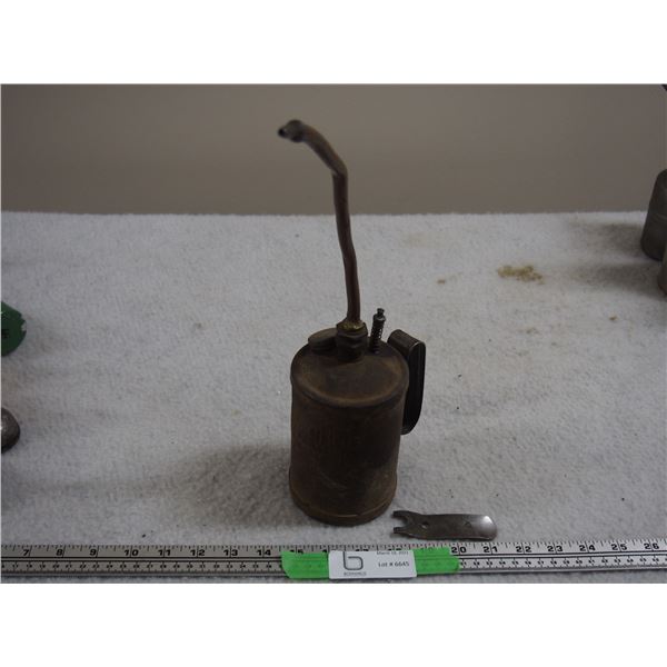 Golden Rod Oiler Can