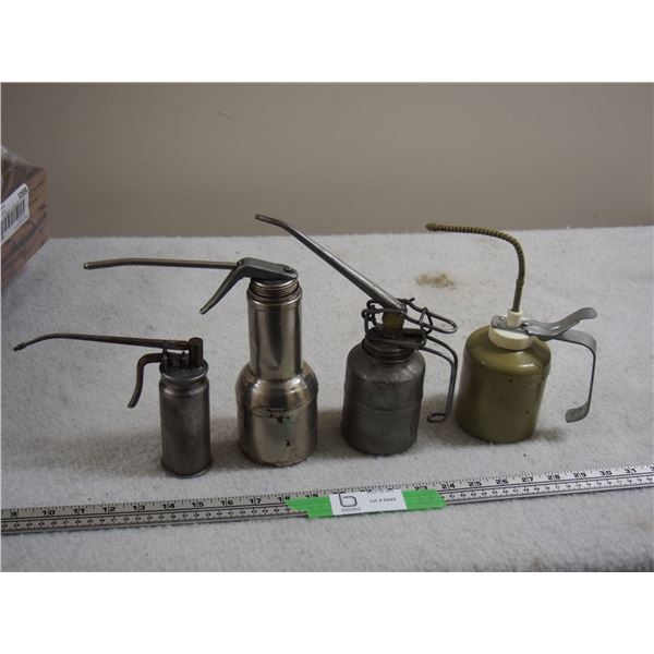 4 Pump Style Oiler Cans
