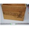 Image 5 : GOVERNOR GENERAL OLD JAMAICA RUM W& A GIBEY (REGINA SK) (13X14 IN LONG) WOODEN CRATE