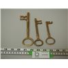 Image 2 : BRASS KEYS (3 PIECES)