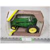Image 1 : John Deere 1953 Metal 70 Tractor ERTL 1/16 N.I.B