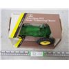 Image 2 : John Deere 1953 Metal 70 Tractor ERTL 1/16 N.I.B