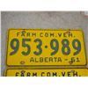 Image 2 : 1961 Alberta Farm Com VEH Pair of License Plates