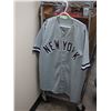 Image 1 : New York Strawberry #39 Autographed Baseball Jersey