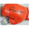 Image 3 : 2 Autographed Everlast Boxing Gloves (1 With Certification Card)