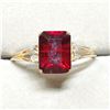 Image 1 : 10K VERY INTENSE RED GARNET (1.9CT) 4 DIAMONDS(0.08CT) RING SIZE 6.5