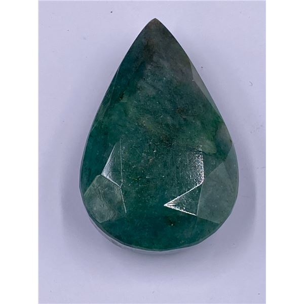 QUALITY ROUGH MINERAL POLISHED EMERALD 366.85CT - 73.37G, 62 X 38 X 26MM, BRAZIL