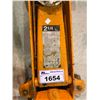 Image 2 : 2 1/4 TON HYDRAULIC GARAGE JACK