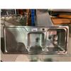 Image 1 : STAINLESS STEEL DOUBLE SINK