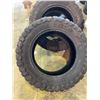 Image 2 : 4 TIRES 35X12.50 R20