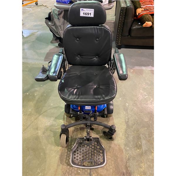 SHOPRIDER PIROUETTE ELECTRIC WHEELCHAIR IN NEED OF REPAIR