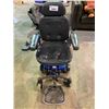 Image 1 : SHOPRIDER PIROUETTE ELECTRIC WHEELCHAIR IN NEED OF REPAIR