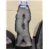 Image 1 : AMETHYST 22.00KG RETAIL $3998.98 APPROX. 21" X 6"