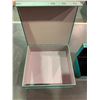 Image 4 : 2 STORAGE BOXES