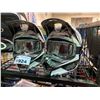 Image 2 : 2 FOX MVRS RACING HELMETS