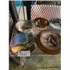 Image 2 : 11 COLLECTIBLE PLATES