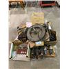 Image 1 : PALLET INCLUDING REBUILT TURBO + ASSORTED PARTS AND PIECES