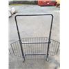 Image 3 : HEADACHE RACK & 2 PET DIVIDERS