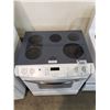Image 2 : FRIGIDAIRE BY ELECTROLUX ELECTRIC STOVE TOP CONVECTION OVEN MODEL DGES388DS2