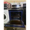 Image 2 : ELECTROLUX INDUCTION STOVE TOP CONVECTION OVEN MODEL CEW30IF6ISB