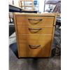 Image 1 : ROLLING 3 DRAWER CABINET