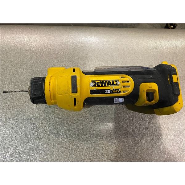 DEWALT CORDLESS CUTOUT TOOL DCS551