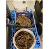 Image 4 : PALLET OF VARIOUS PARTS, TOOLS & CHAINS