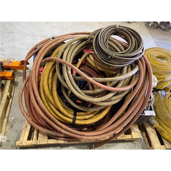 PALLET OF INDUSTRIAL AIRLINE, OXY/ACET HOSE AND BOXES OF VARIOUS MOTORS & PARTS