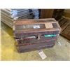 Image 1 : VINTAGE TRUNK WITH CONTENTS