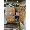 Image 2 : DRESSER