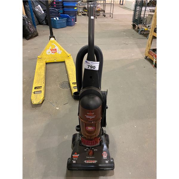 BISSELL POWERFORCE UPRIGHT VACUUM