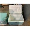Image 2 : VINTAGE COLEMAN DIAMOND TOP COOLER WITH BOTTLE OPENER
