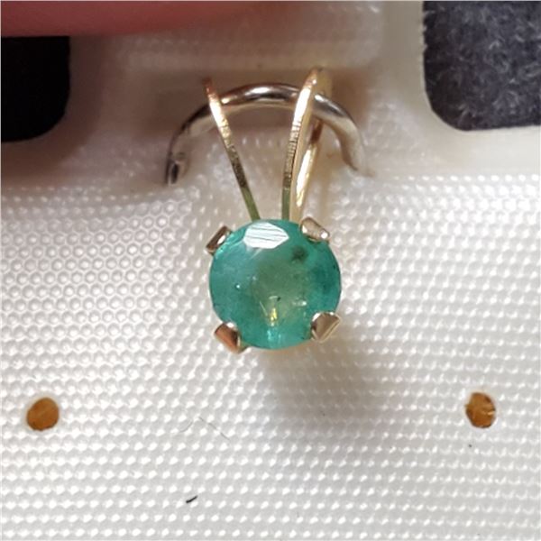 14K NATURAL EMERALD(0.3CT) PENDANT