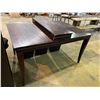 Image 2 : TABLE WITH LEAF