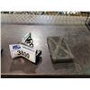 Image 2 : CD PLAYER, ASSORTED BINOCULARS, XBOX 360 GAMES