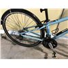 Image 3 : LIGHT BLUE TREK 7.2FX 24 SPEED ROAD BIKE